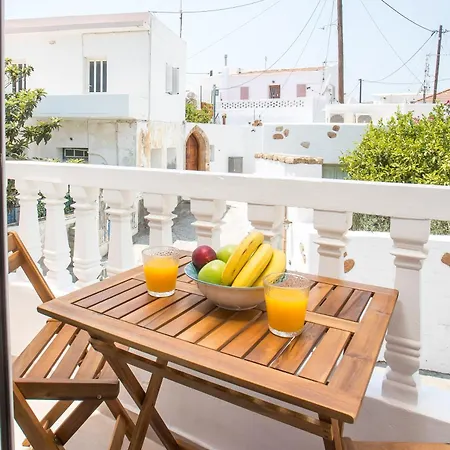 Niriana Apartamento Gennadi